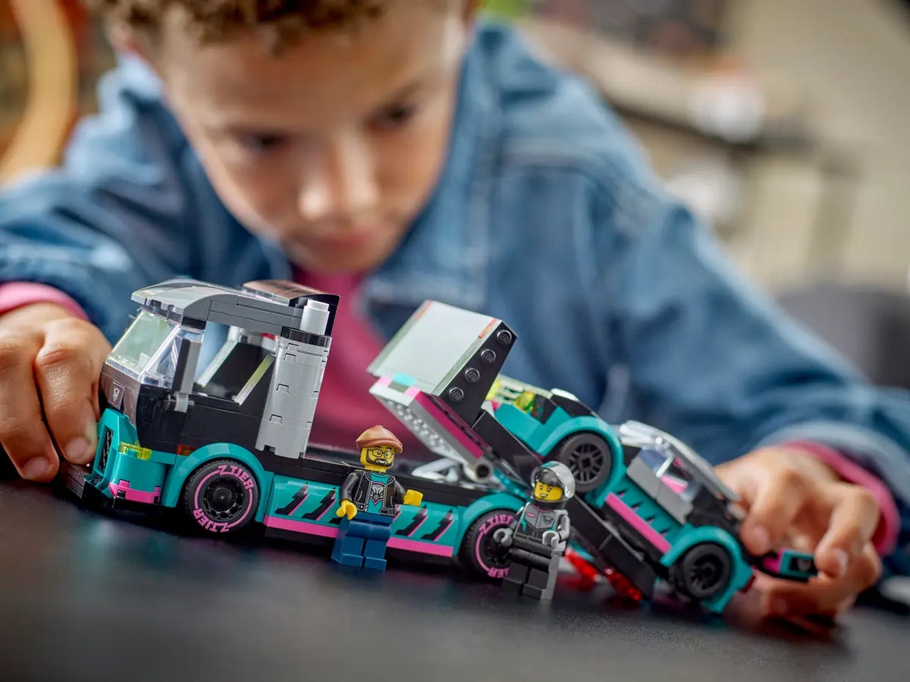 Lego city great vehicles auto da corsa e trasportatore