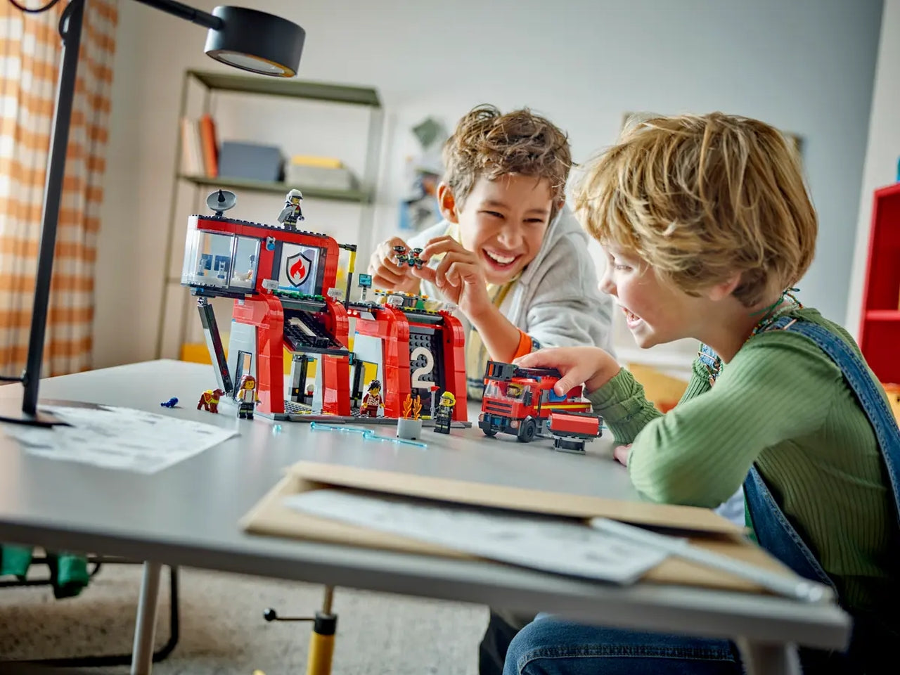 Lego city fire caserma dei pompieri e autopompa