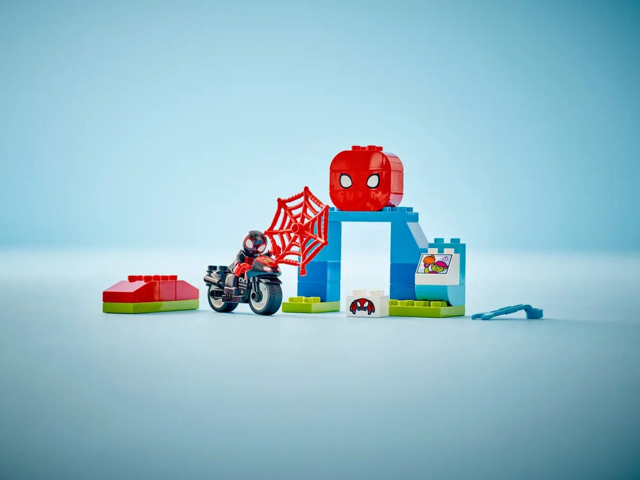 Lego Duplo Disney Spiderman lâavventura in moto, set costruzioni in scatola da 24 pezzi, per bambino di 2+ anni 10424
