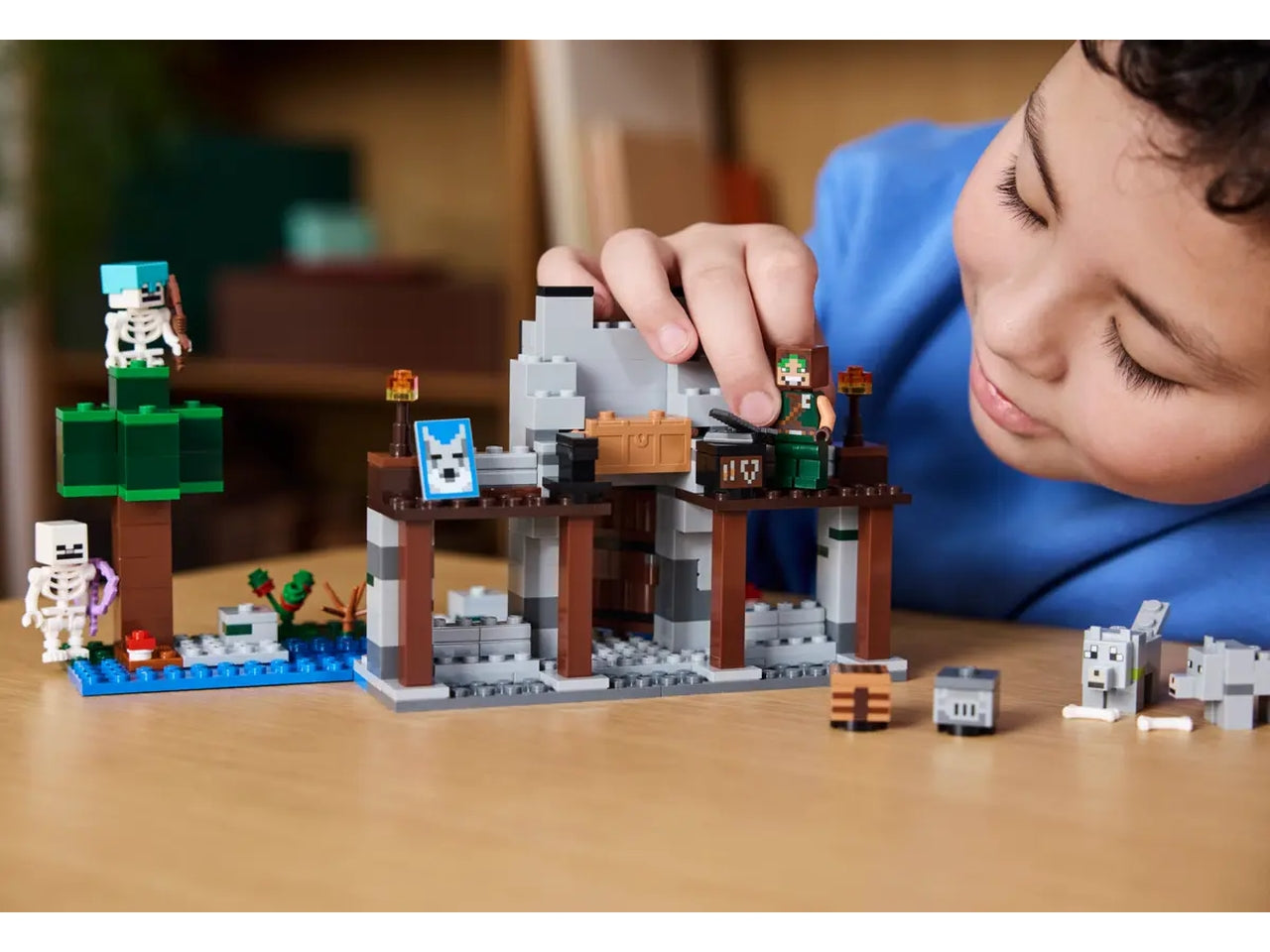 Lego Minecraft il castello del lupo, set costruzioni in scatola da 312 pezzi, per bambini di 8+ anni 21261