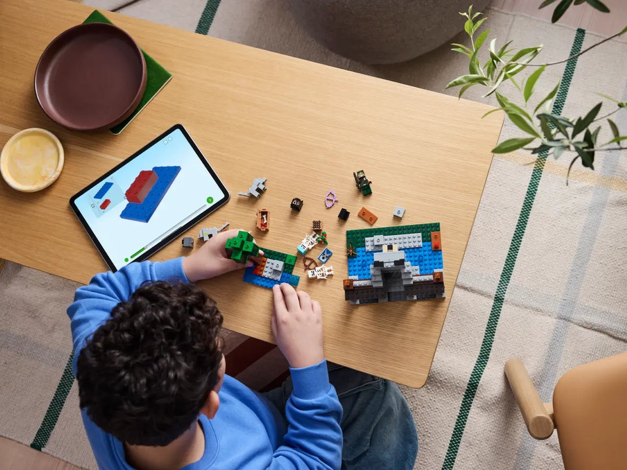 Lego Minecraft il castello del lupo, set costruzioni in scatola da 312 pezzi, per bambini di 8+ anni 21261