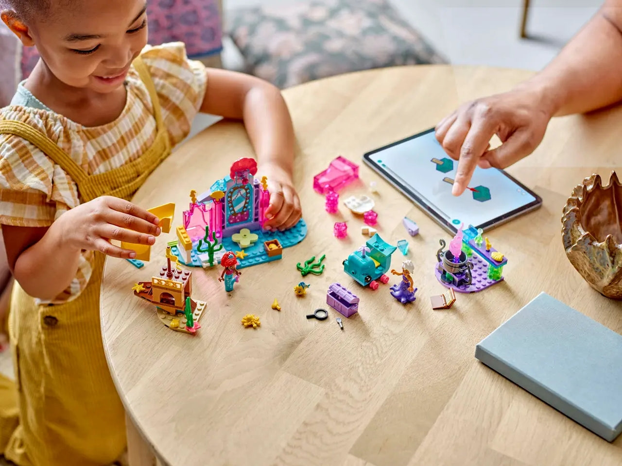 Lego Disney Princess la Caverna di Cristallo di Ariel, set di mattoncini in scatola da 141 pezzi, per bambine 4+ anni 43254