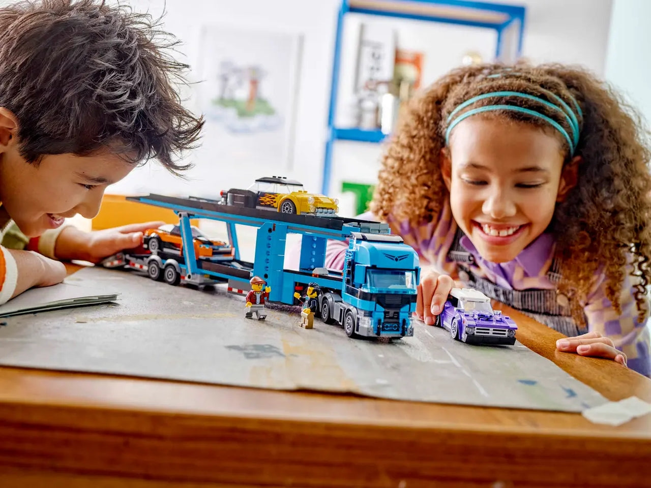 Lego City Big Vehicles Camion trasportatore con auto sportive, set di costruzioni in scatola da 998 pezzi, 7+anni 60408
