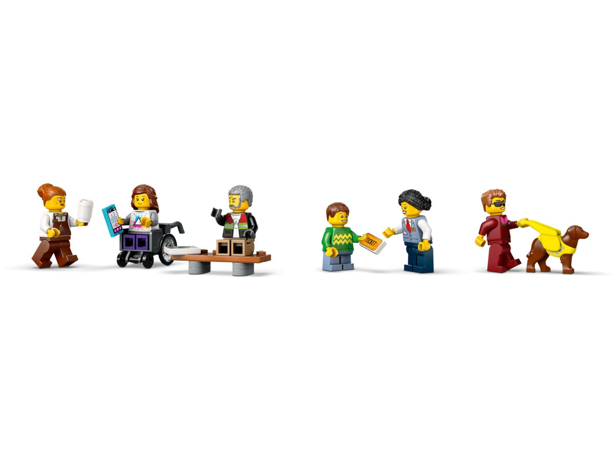 LEGO City - Set di gioco con tram: gli appassionati di tram e trenini adoreranno questo set Tram e stazione del tram per i bambini e le bambine dai 7 anni in su 60423