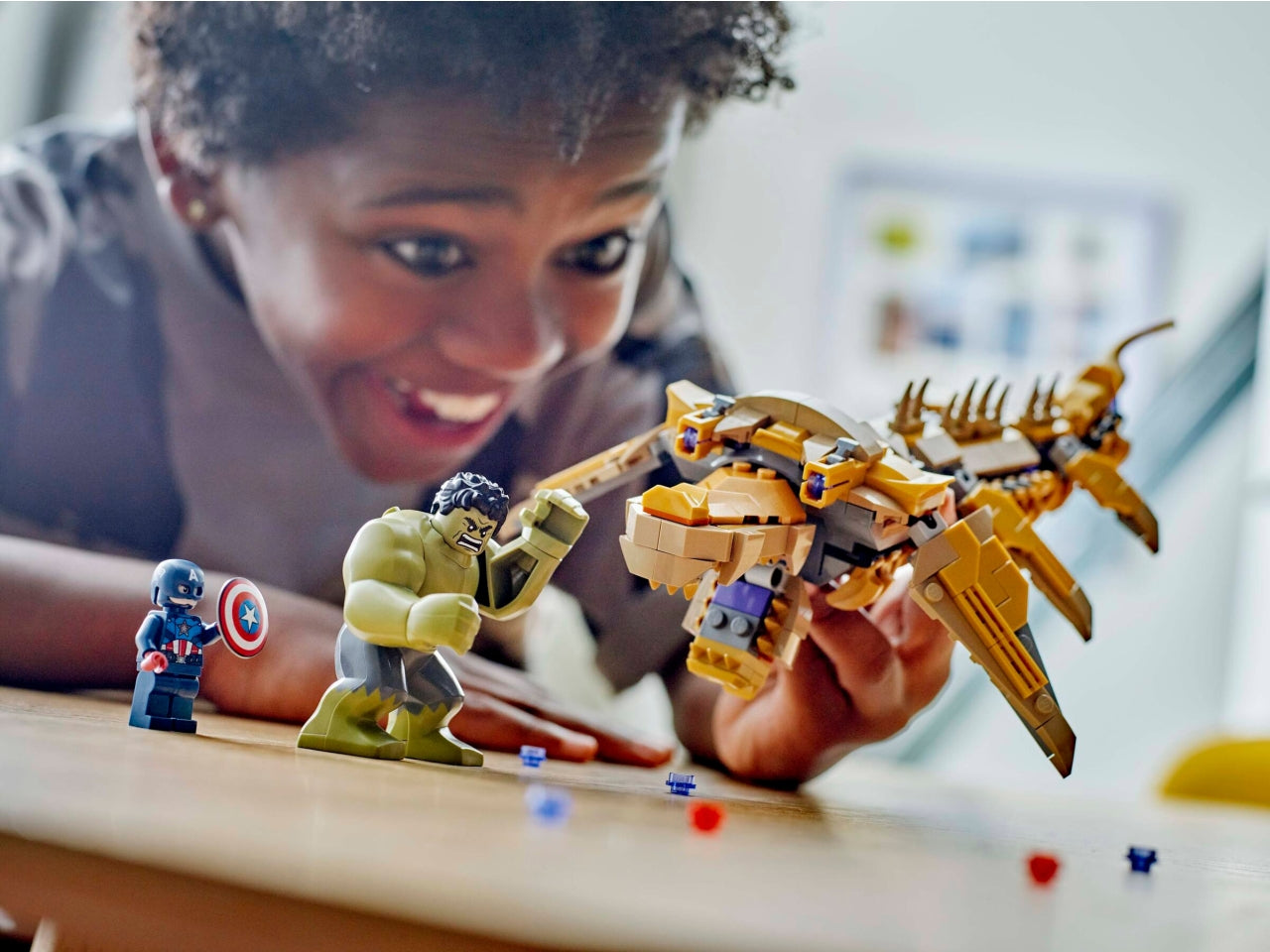 LEGO Marvel - Playset Avengers vs. Leviathan: questo set da collezione con supereroi per i bambini e le bambine dai 7 anni in su ricrea la scena della battaglia finale di Marvel: The Avengers dei Marvel Studios. 76290