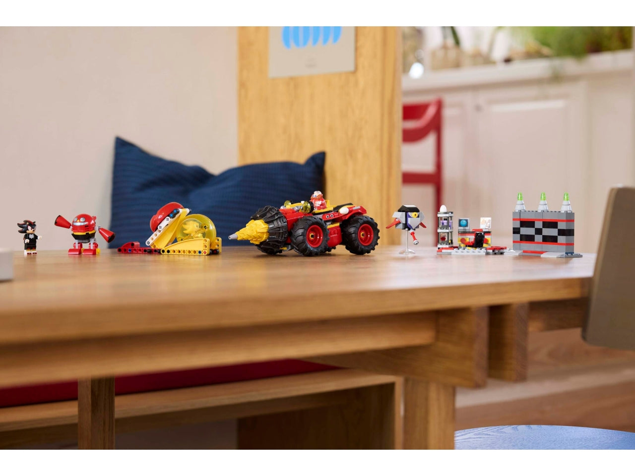 LEGO Sonic the Hedgehog - Giocattolo Super Sonic per bambini: questo set ricco di avventure Super Sonic vs. Egg Drillster consente ai bambini, alle bambine e ai fan dagli 8 anni in su 76999