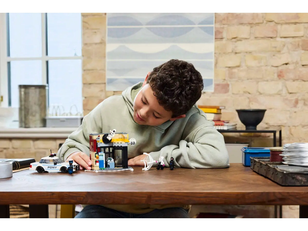 Lego Super Heroes Marvel spider-verse: miles morales contro la macchia 375 pezzi per età 9+ 76311