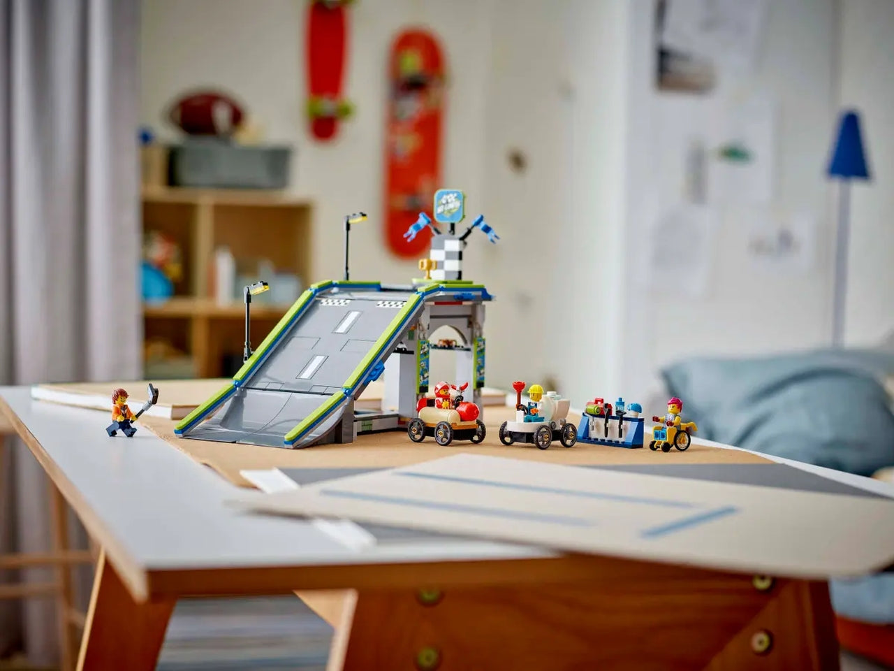 Lego City great vehicles nessun limite: gara sulla pista a rampe 436 pezzi per età 6+ 60460