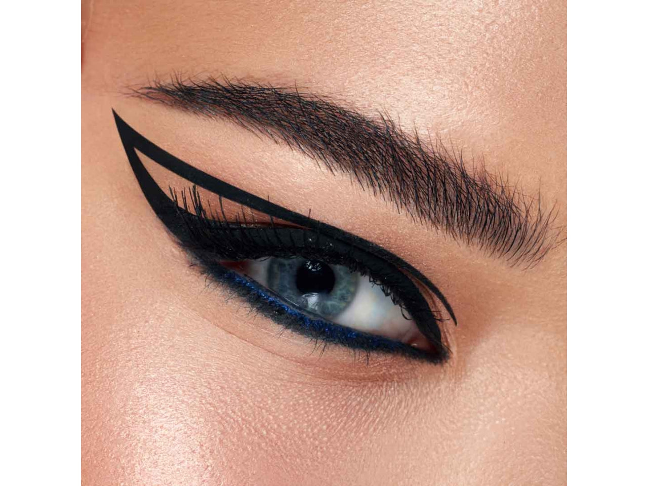 Eyeliner Penna Marker - Colore intenso e water resistant - Extreme Black - Bellaoggi