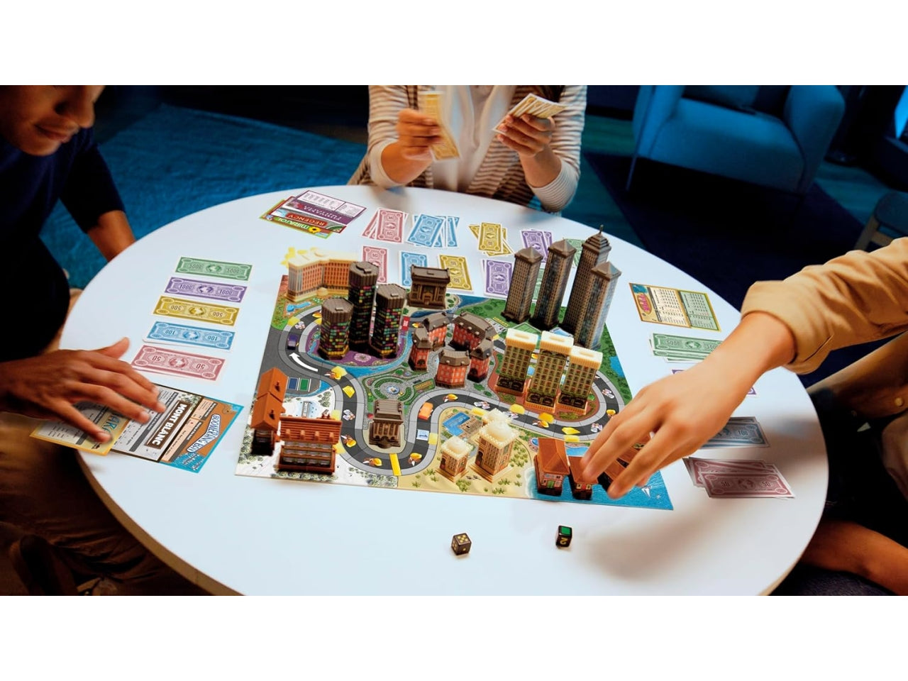Hotel, gioco da tavolo da 2a 4 giocatori, età 8+ anni