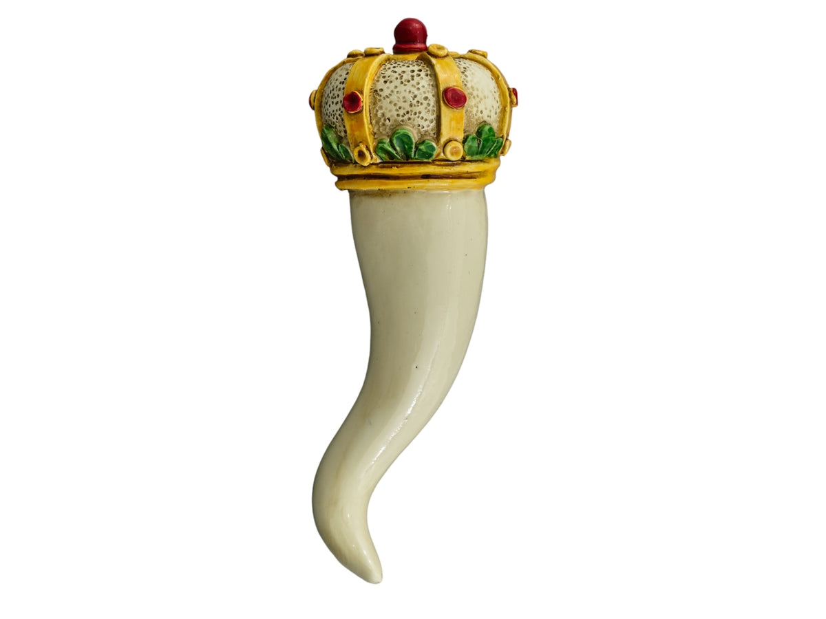 Cornetto corona panna grande misura 3,7x3,7x10,4cm
