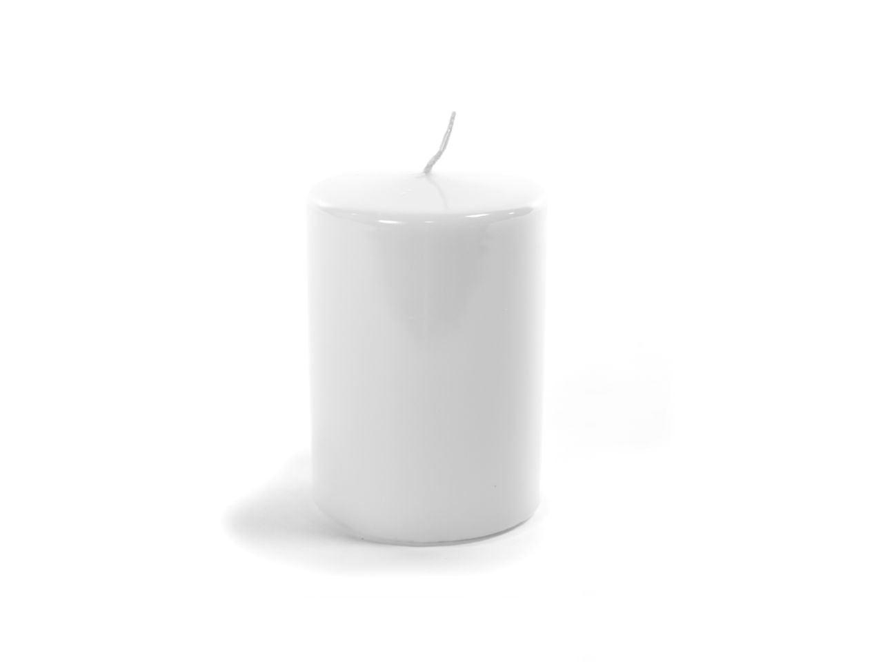 Candela natalizia pillar linea lucid colore bianco misura h.10xd.8cm in scatola bianca