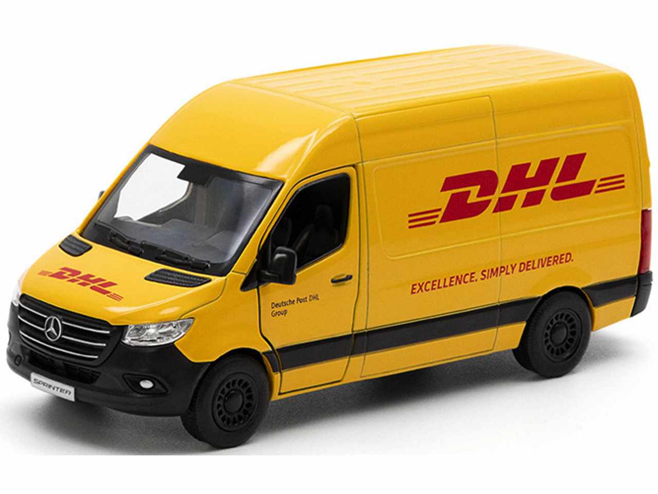 Auto mercedes-benz sprinter dhl