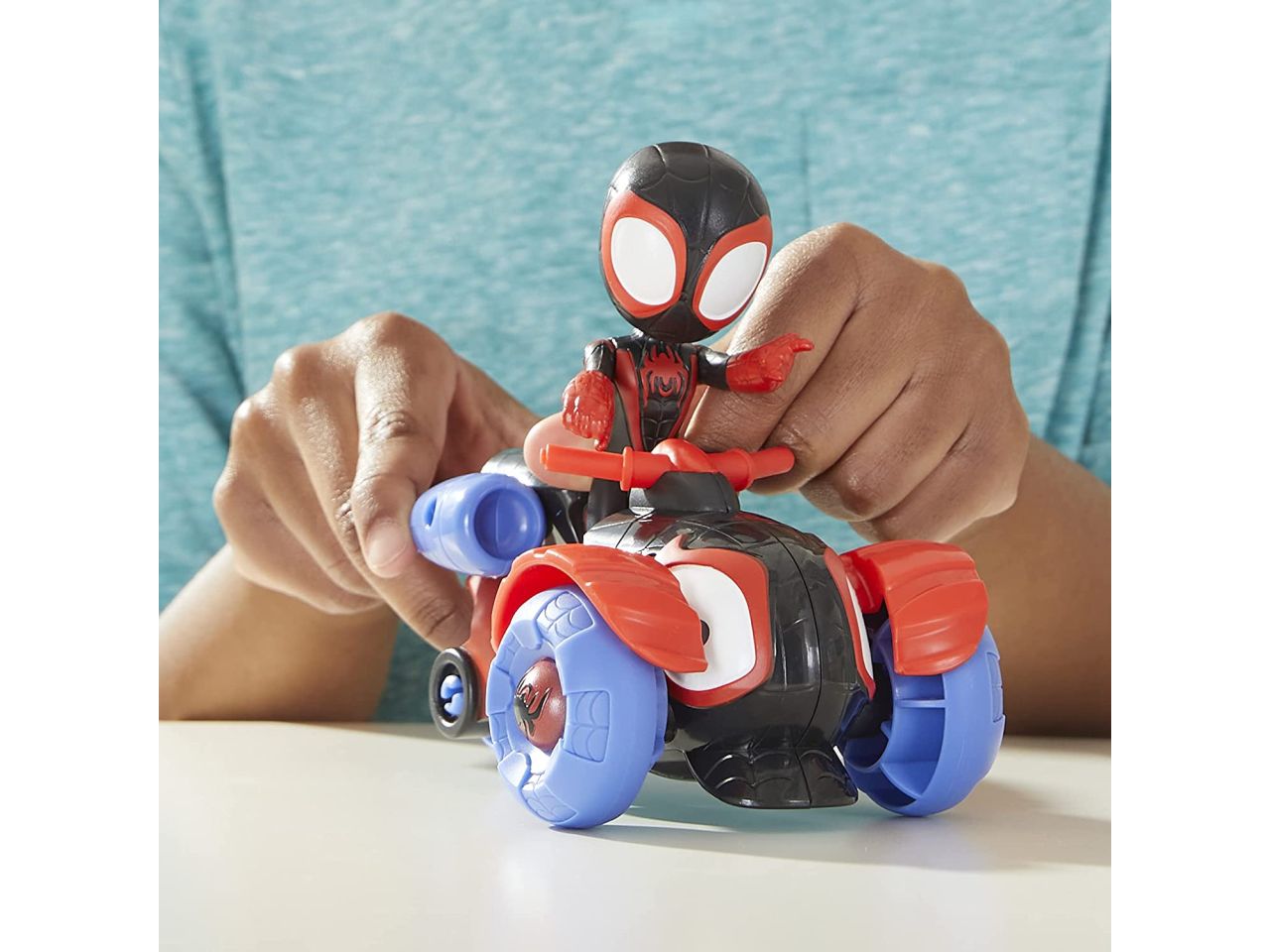 Spidey veicolo e personaggio miles morales