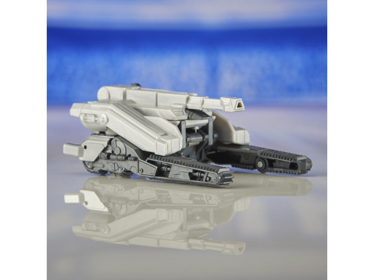 Transformers mv8 1 step change