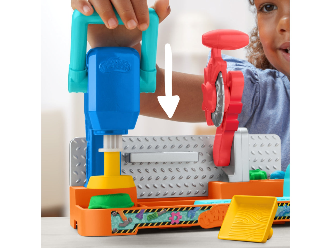 Play-doh Banco da lavoro set da gioco di pasta modellabile - Hasbro