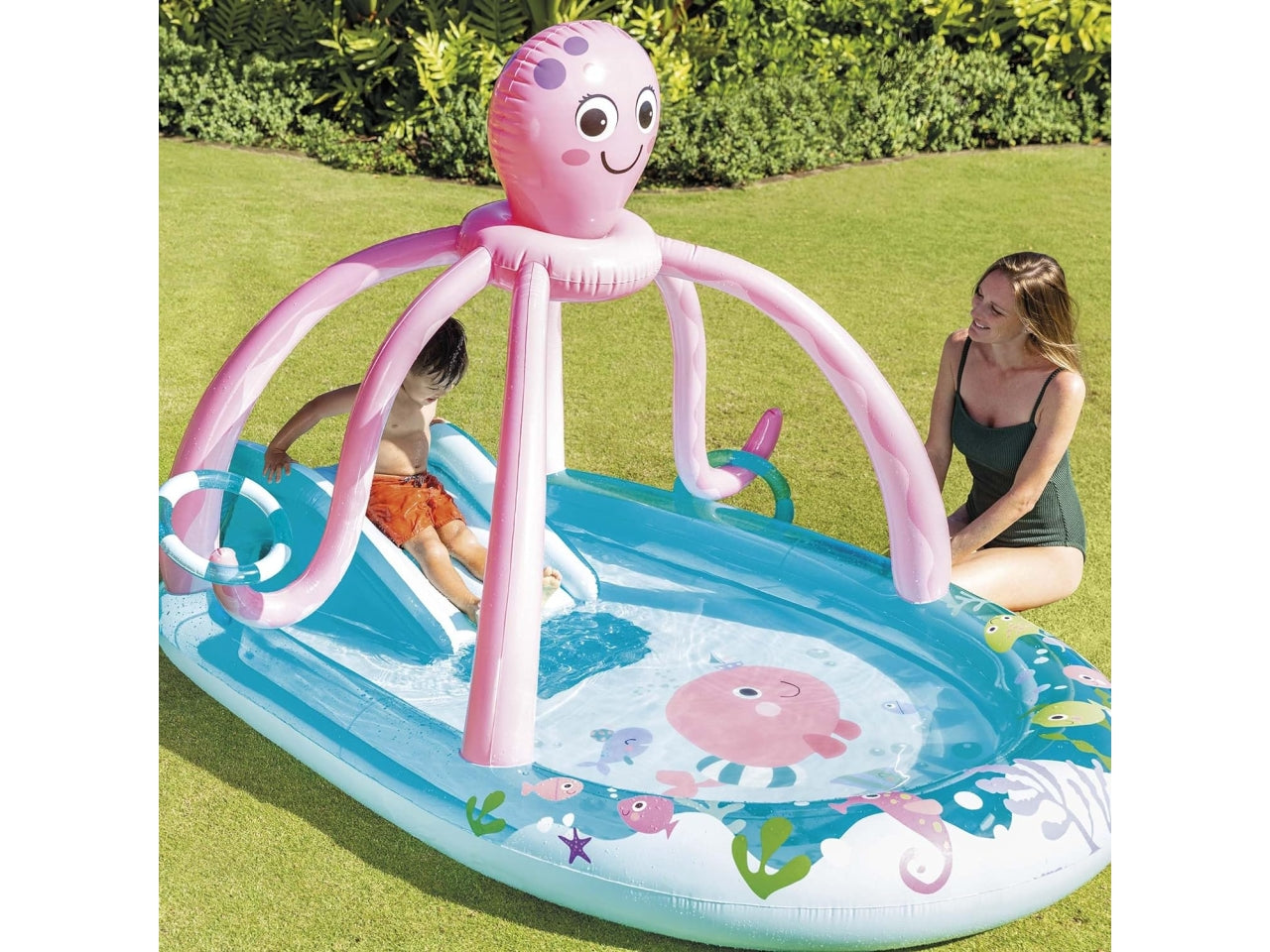 Piscina gonfiabile con polpo con gioco del lancio degli anelli e 2 anelli multicolor in vinile 234x183x150 cm - Intex