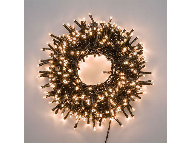 Catena 2000led bianco caldo con 8 giochi di luce, filo verde 4+40,5mt uso interno/esterno