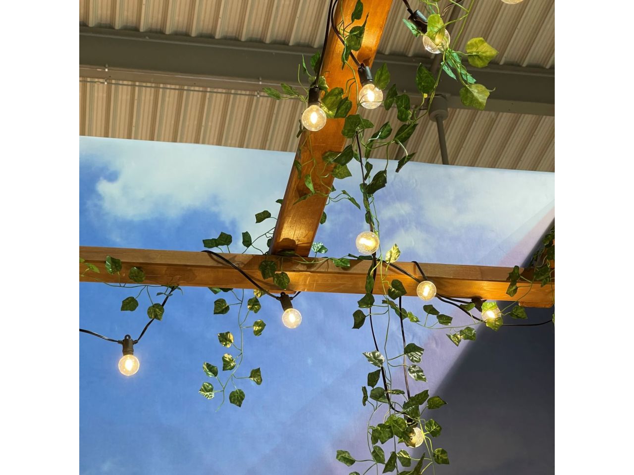 Catena di luci lineare solare misura 5m decorata party light con 12 lampadine in plastica trasparente antiurto led bianco caldo per uso esterno