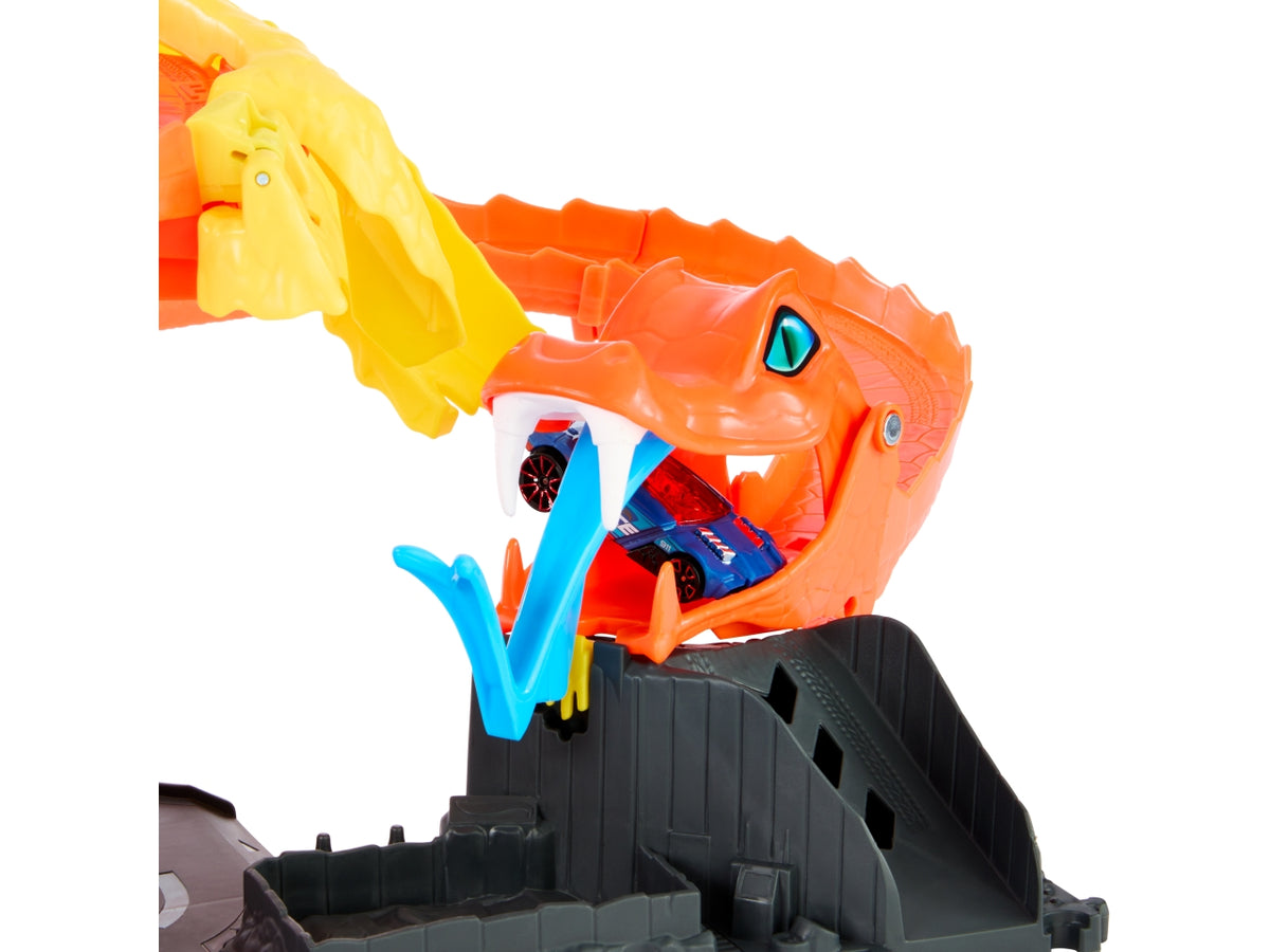Hot wheels pizza slam cobra attack