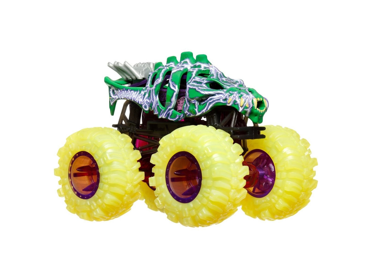 Hot wheels monster trucks power smashers
