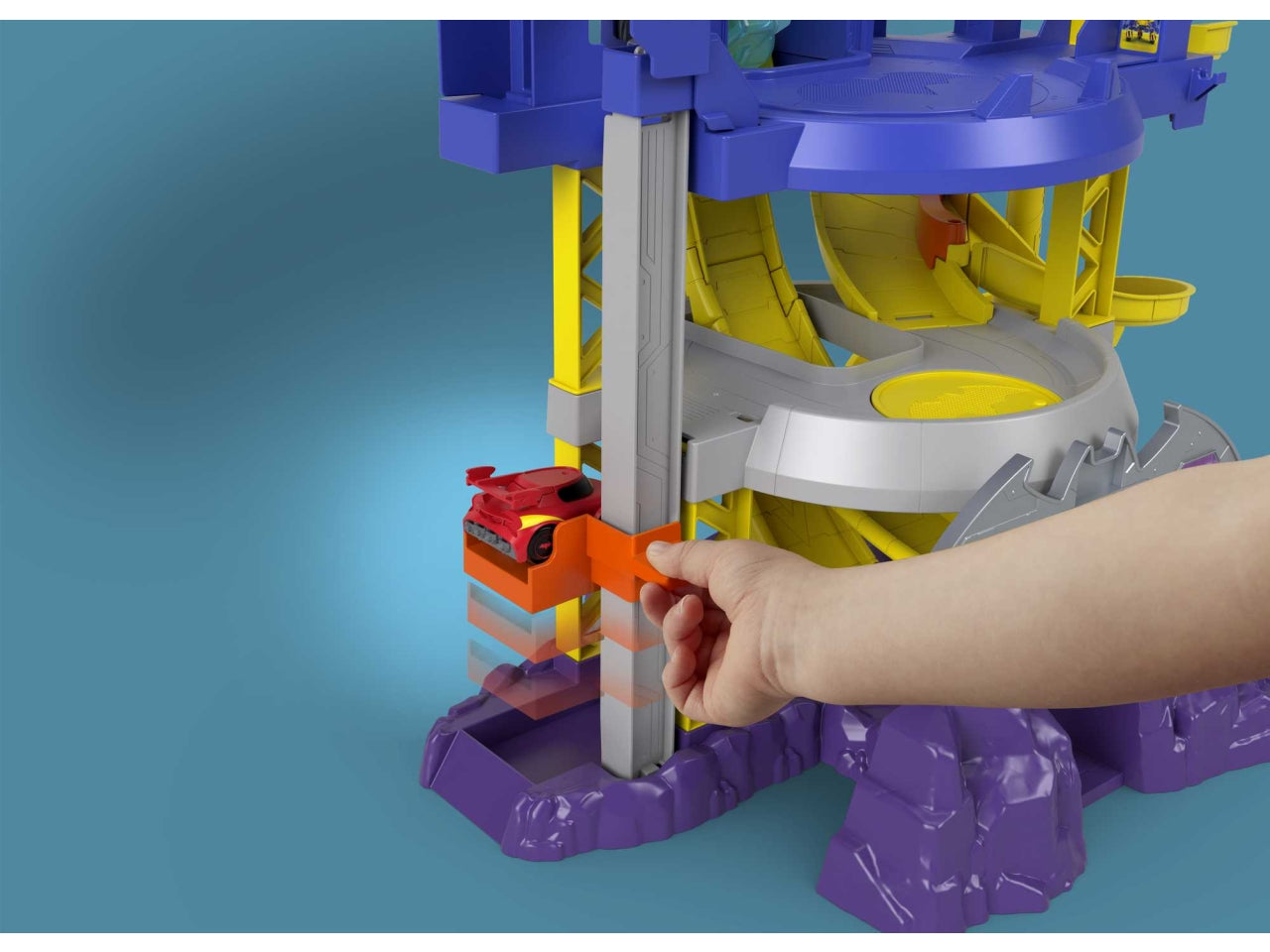 Batwheels Batcaverna DC, pista giocattolo con macchine per bambini 3+ Fisher-Price