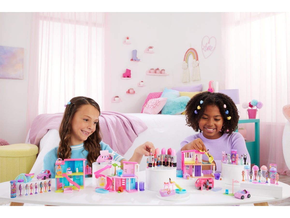 Bambola Barbie Mini BarbieLand Cutie Reveal Serie Color Dream da 3,8 cm con cucciolo $