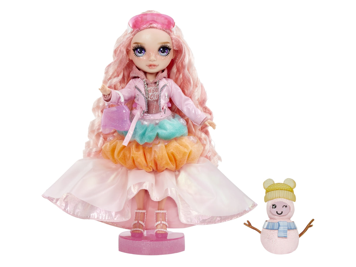 Rainbow High Winter Wonderland Doll Bella: Bambola Fashion Rosa di 28 cm con Abiti Invernali, Accessori e Kit Pupazzo di Neve, Gioco Unisex per Bambini 4+ | MGA Entertainment