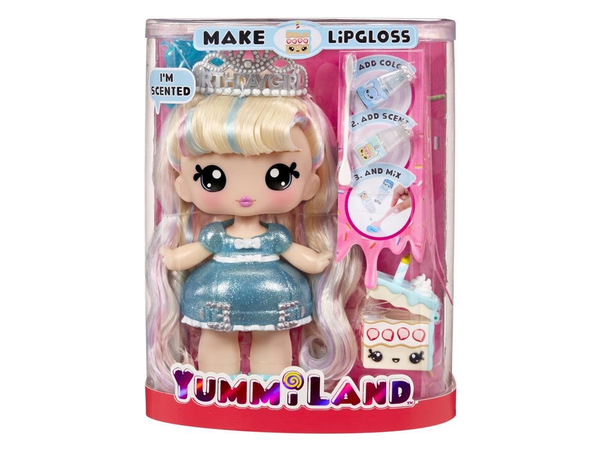 Yummiland Large Doll + Lipgloss Pet - Callie Birthday Cake: Bambola Bianco-Azzurro con Lucidalabbra Personalizzabile, Pettine e Accessori, Gioco Unisex per Bambini 4+ | MGA Entertainment