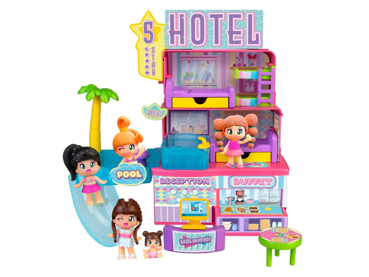 Pinypon 5 Star Hotel - Set con Accessori e 2 Personaggi, Multicolor, Età 4+, Famosa $