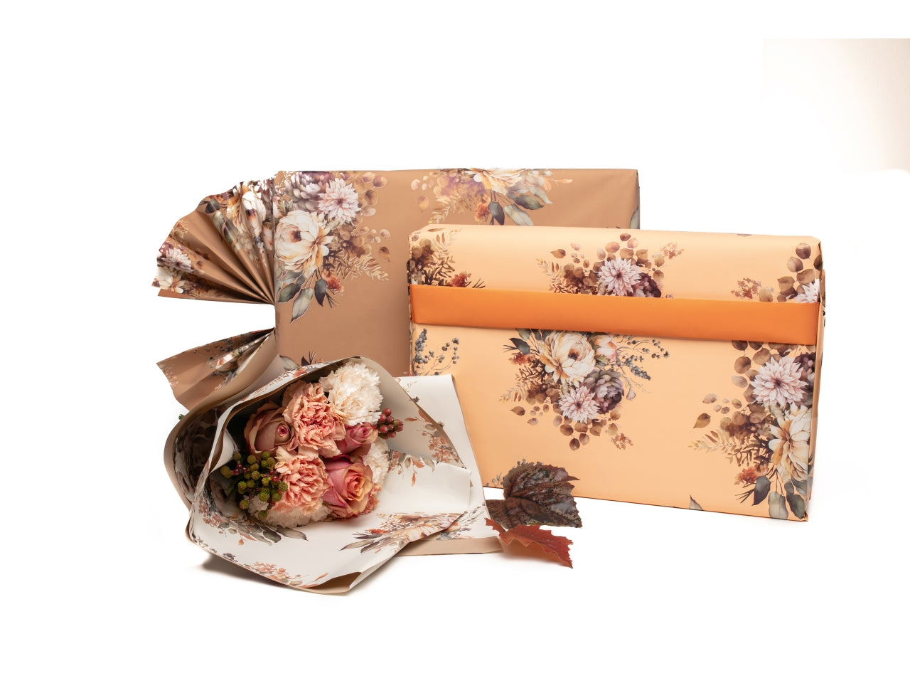 Rotolo carta da regalo floreale bordeaux in polipropilene 40my, 1x25m - Piennepi