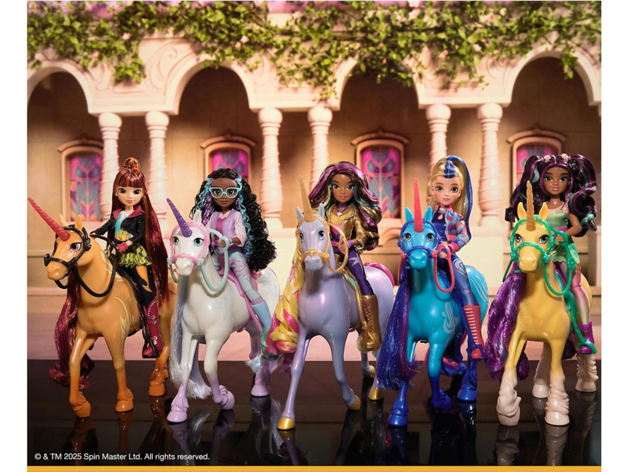 Unicorn academy fashion doll unicorn cinder | Spin Master $