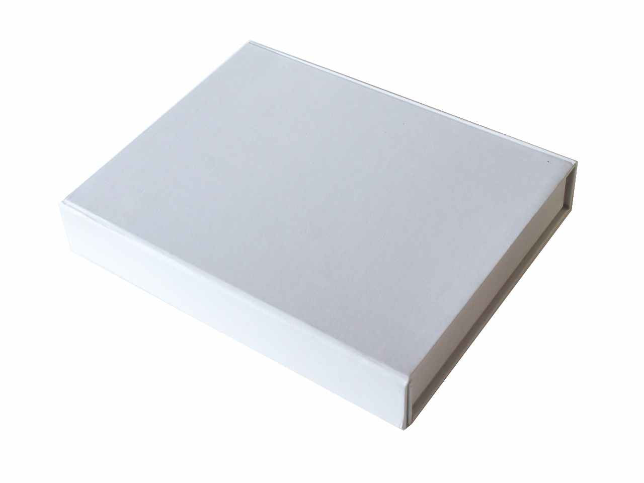 Scatola rigida bianca 14x11cmc/calinea 2151