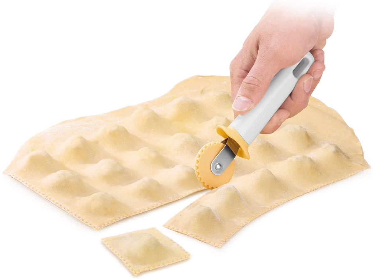 Rotella taglia pasta in plastica Tescoma Delicia