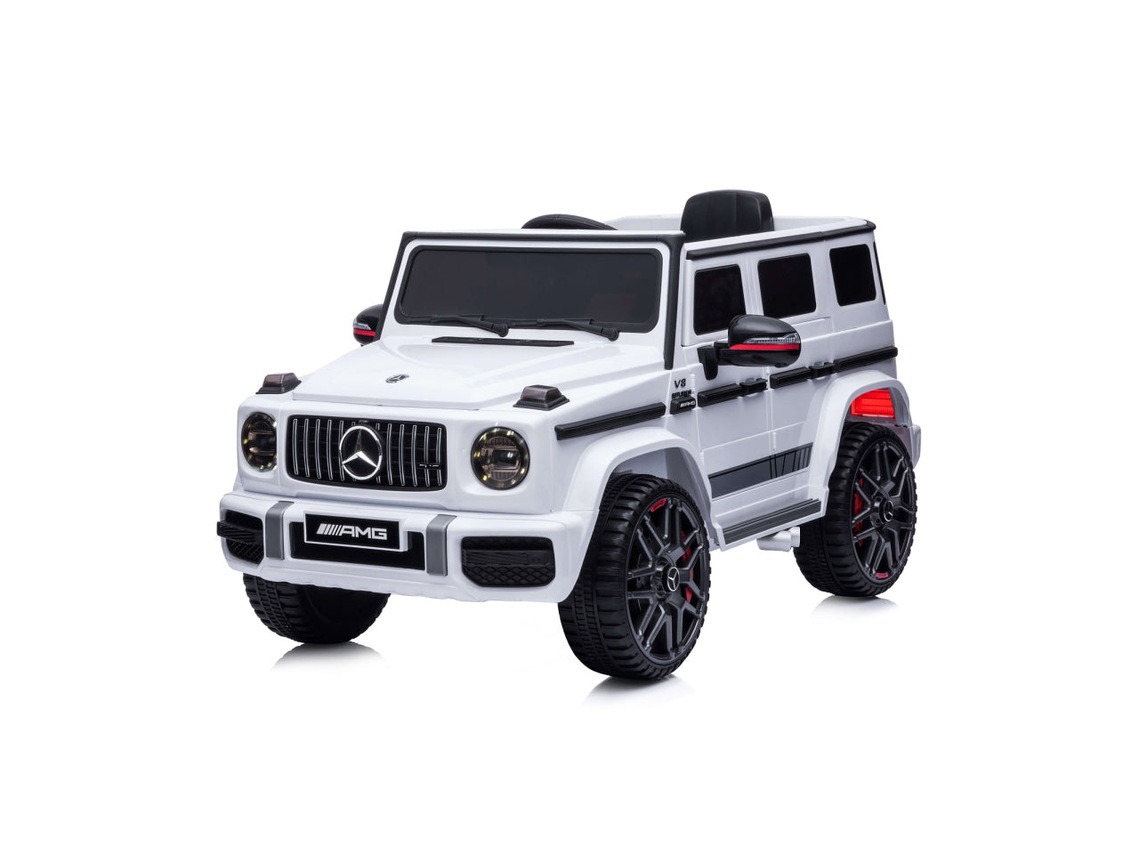 Auto elettriche suv mercedes g63 amg di colore bianco