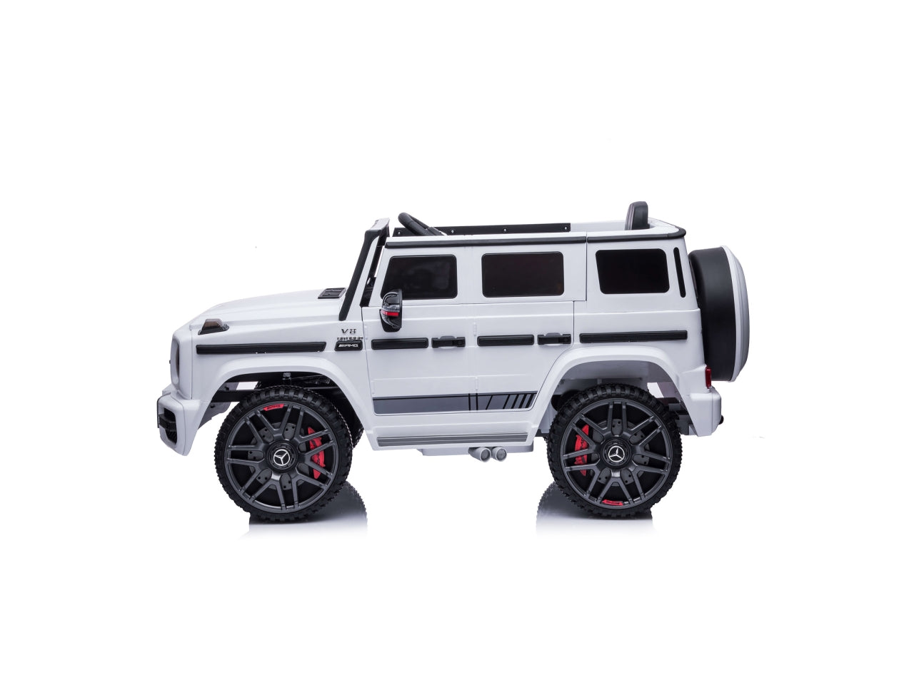 Auto elettriche suv mercedes g63 amg di colore bianco