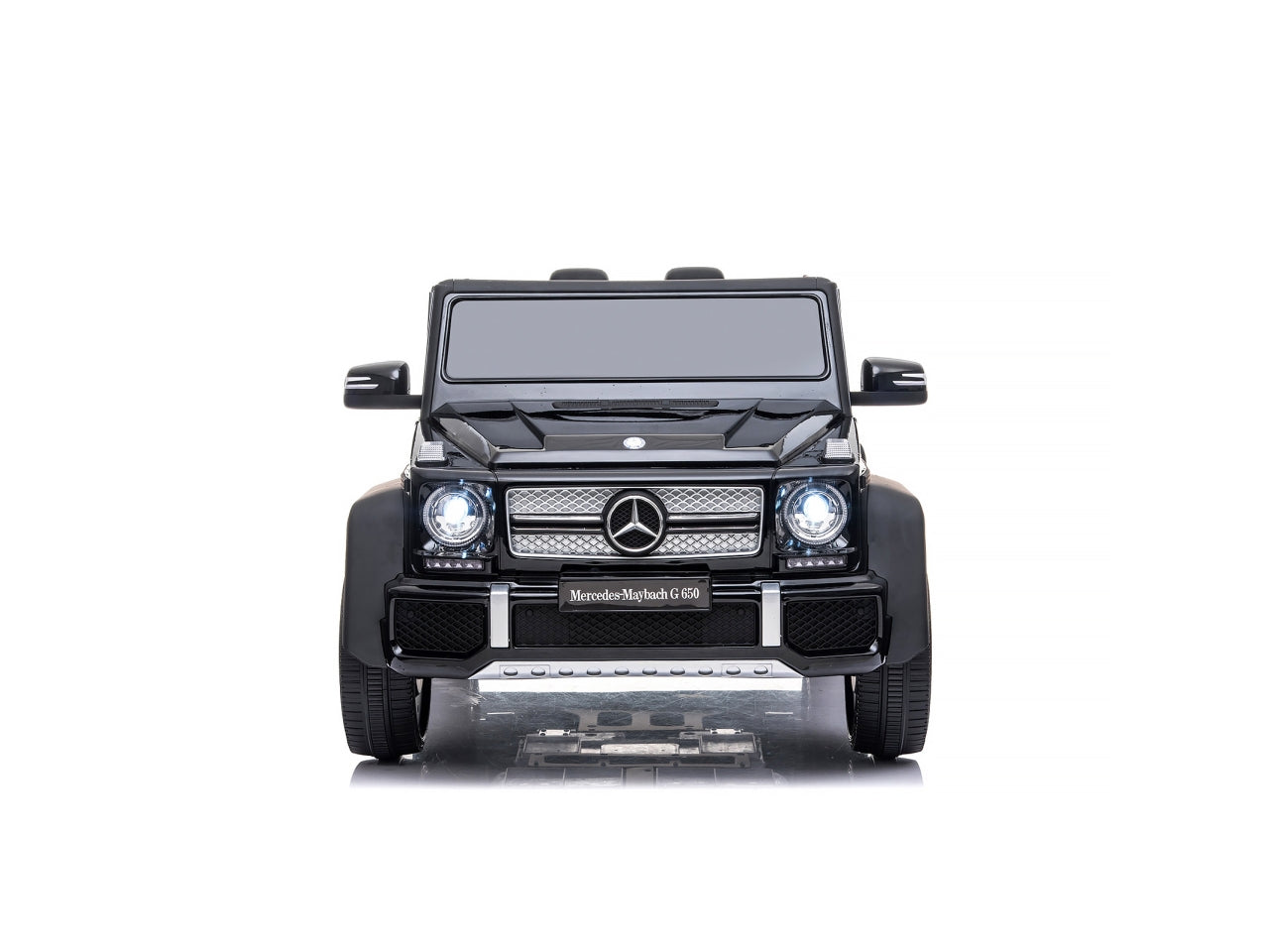Auto elettriche suv mercedes maybach g650 di colore nero