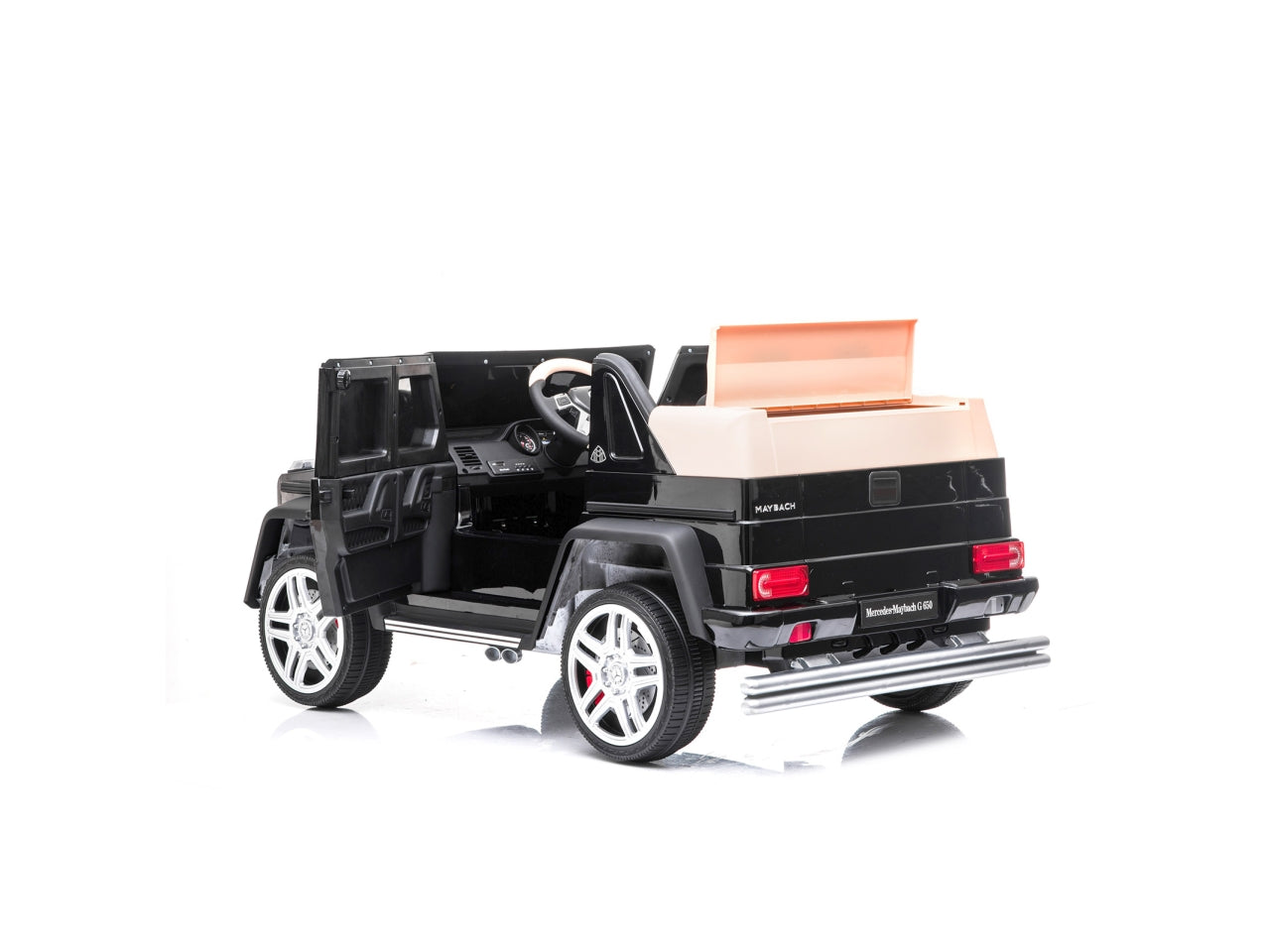 Auto elettriche suv mercedes maybach g650 di colore nero