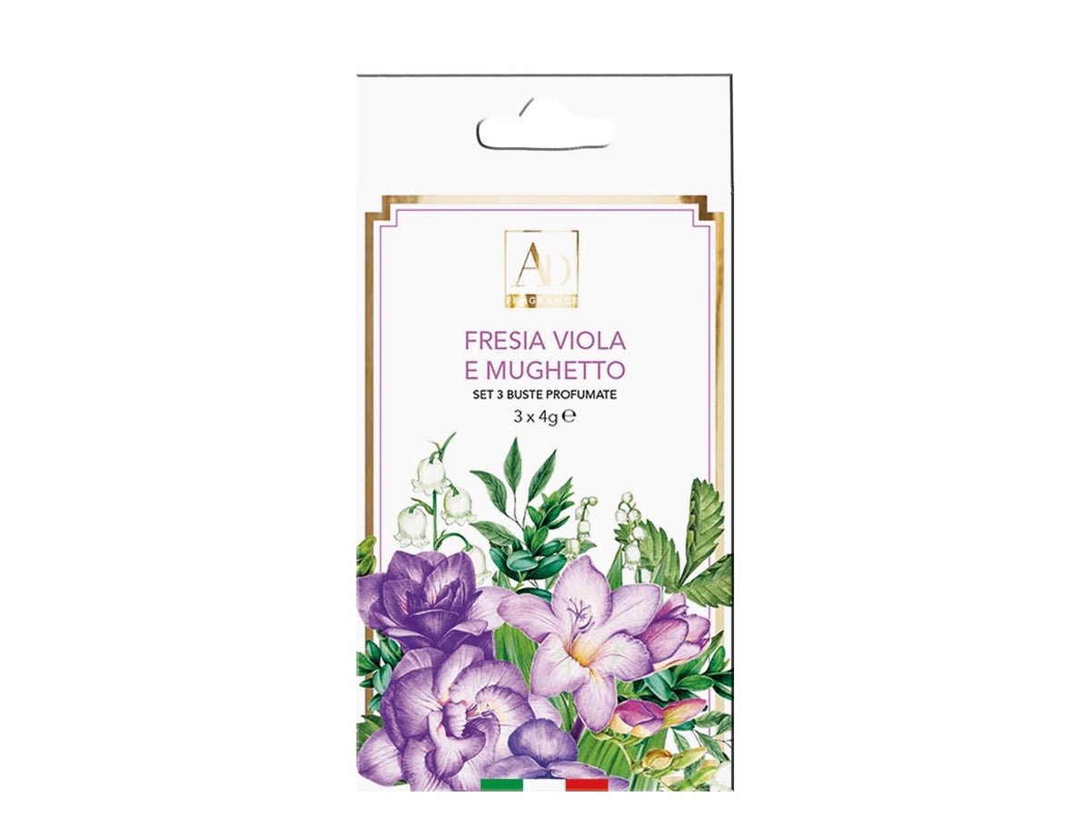 Buste profumate in 6 fraganze assortite la confezione e' composta da 3 buste profumate