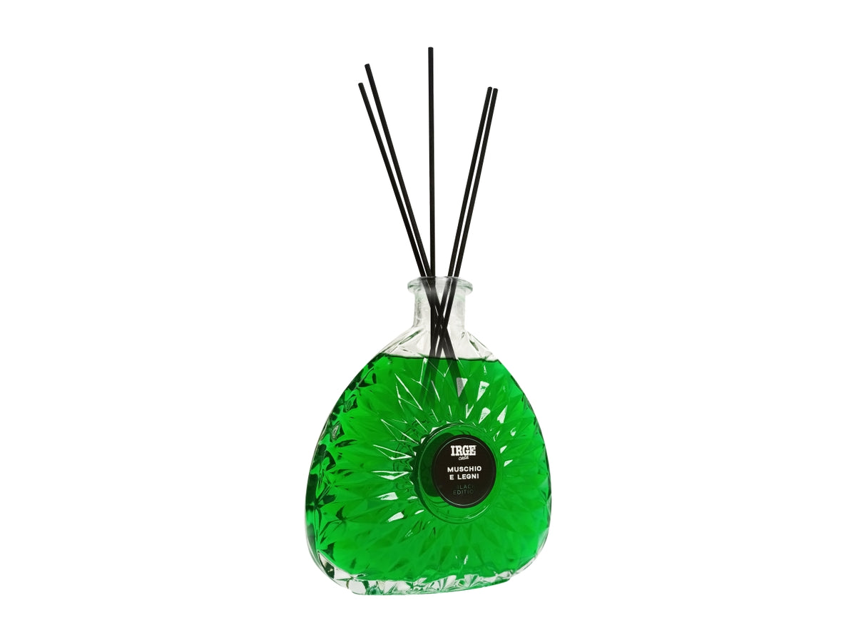 Diffusore di essenza con bacchette 700ml muschio e legni