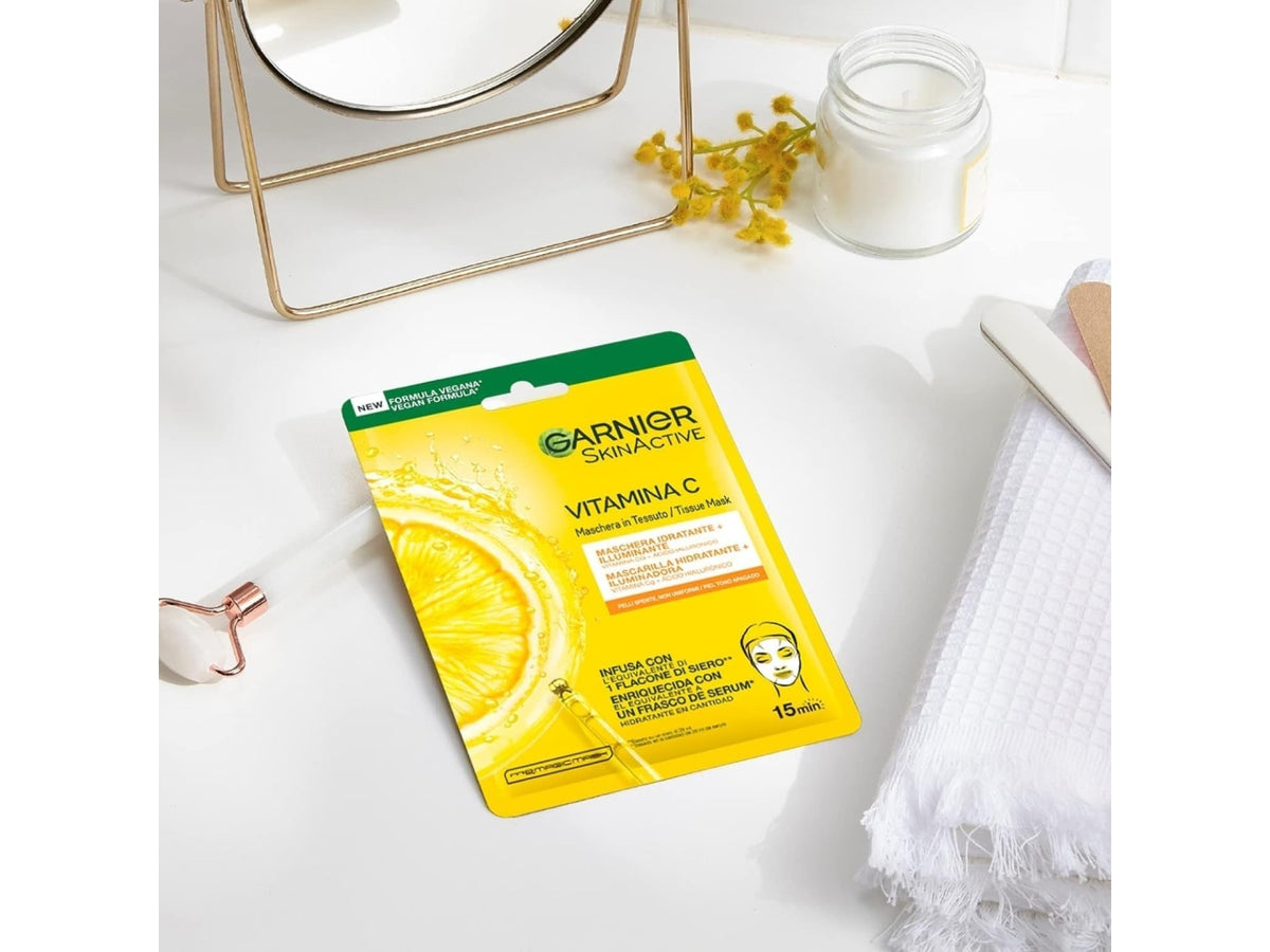 Garnier maschera viso in tessuto con vitamina C, idratante