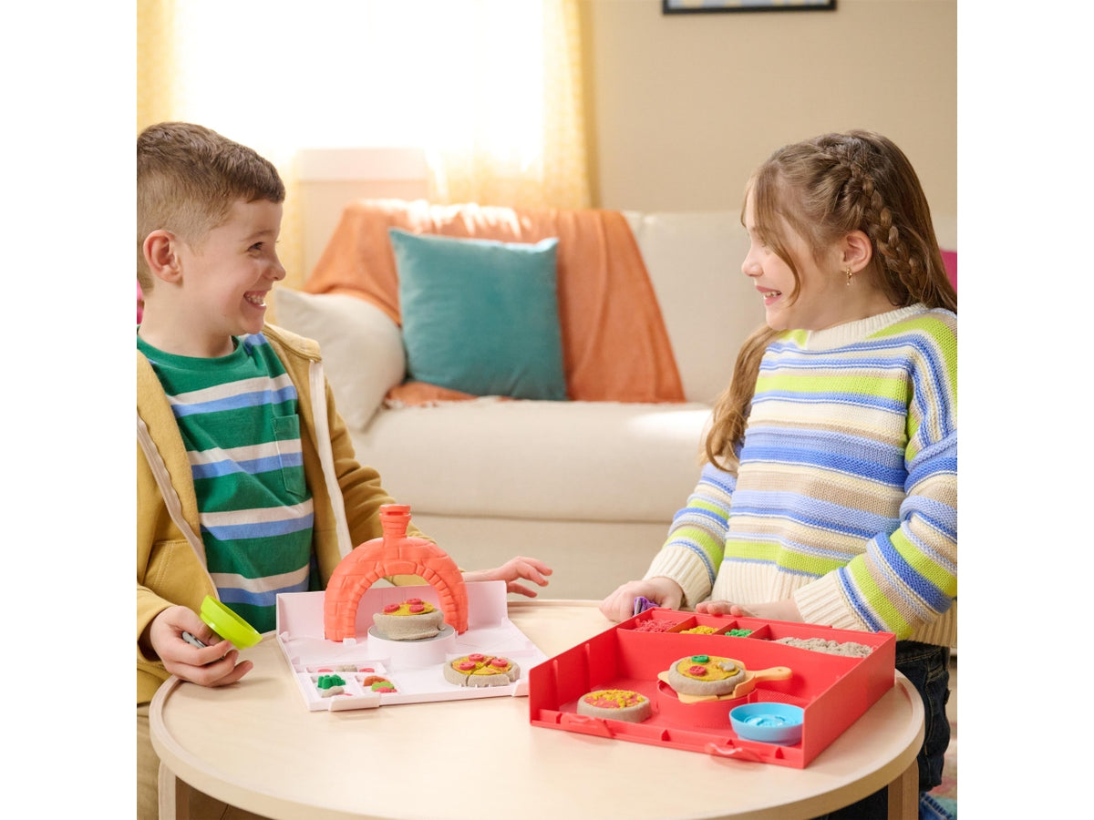 Kinetic sand playset squish pizza