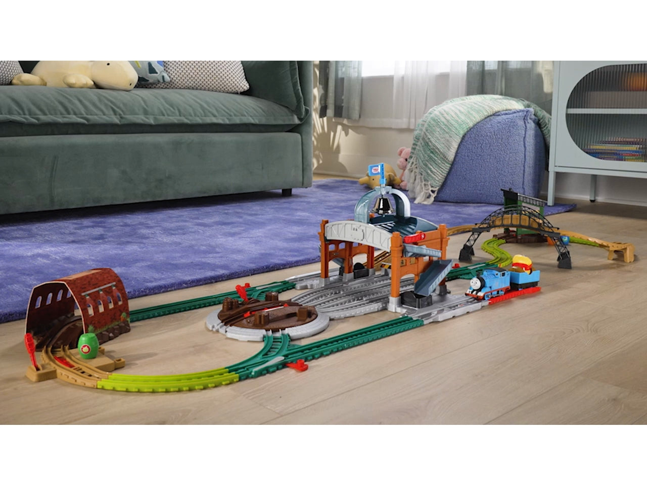 Thomasfriend pista centro consegna barili