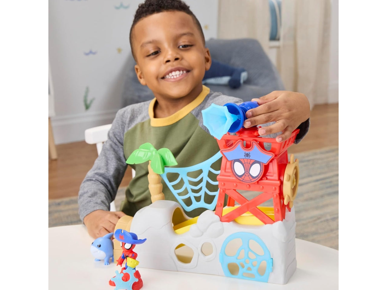 Spidey water web playset isola dei pirati