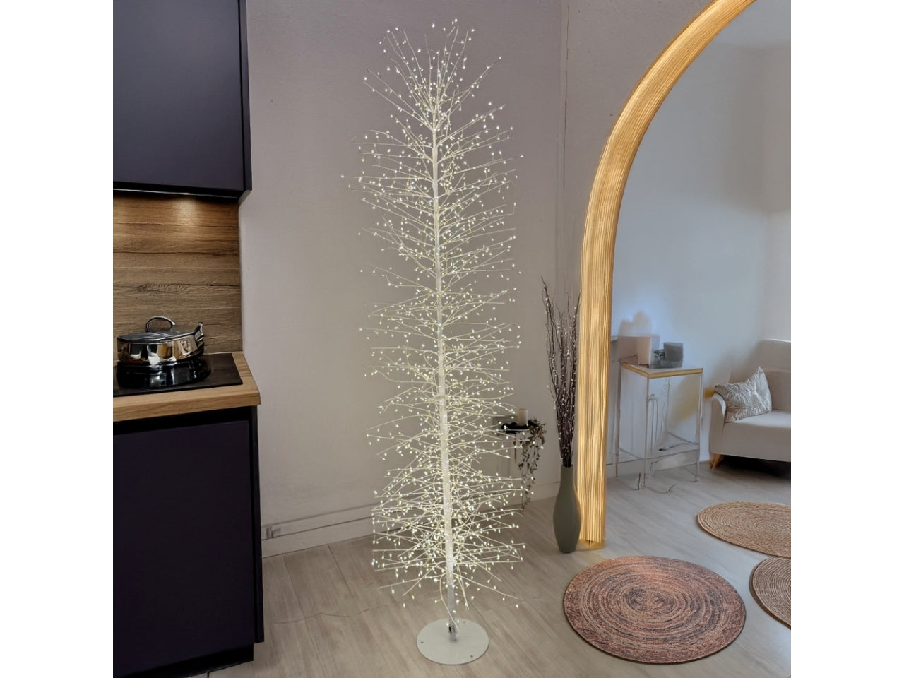 Albero tiglio conico 170cm ramo bianco diametro 50cm con 1416microled bianco caldo e giochi di luce automatico flashled diamond bianco caldo per uso interno/esterno IP44