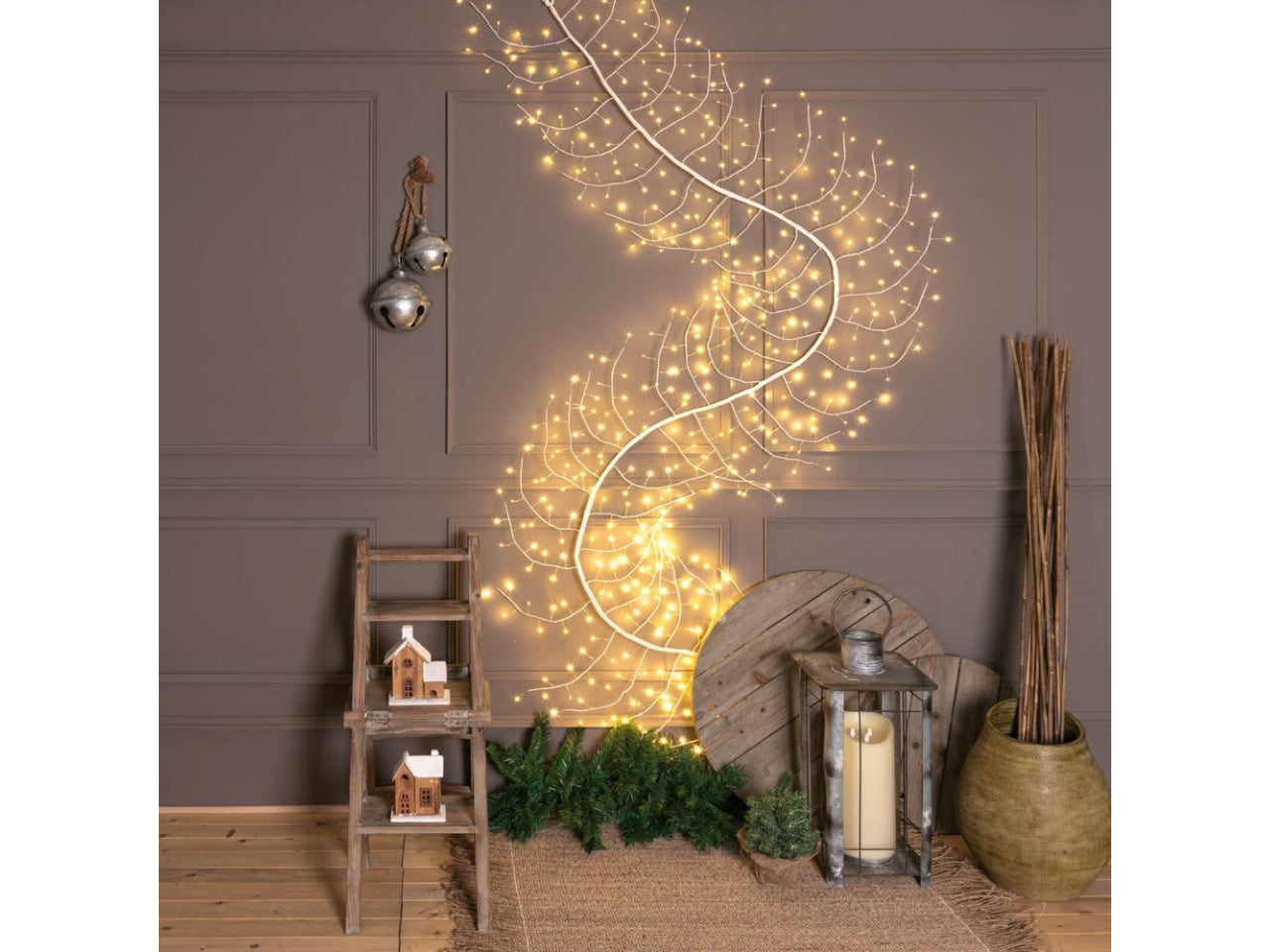 Ghirlanda tiglio 300cm 56 rami bianco con 504 microled bianco caldo e gioco di luce flashled diamond per uso interno/esterno IP44