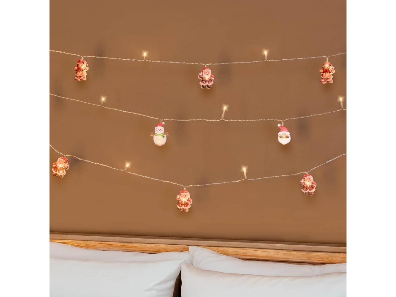 Catena 10led bianco caldo luce fissa con babbi natale 150cm a batteria