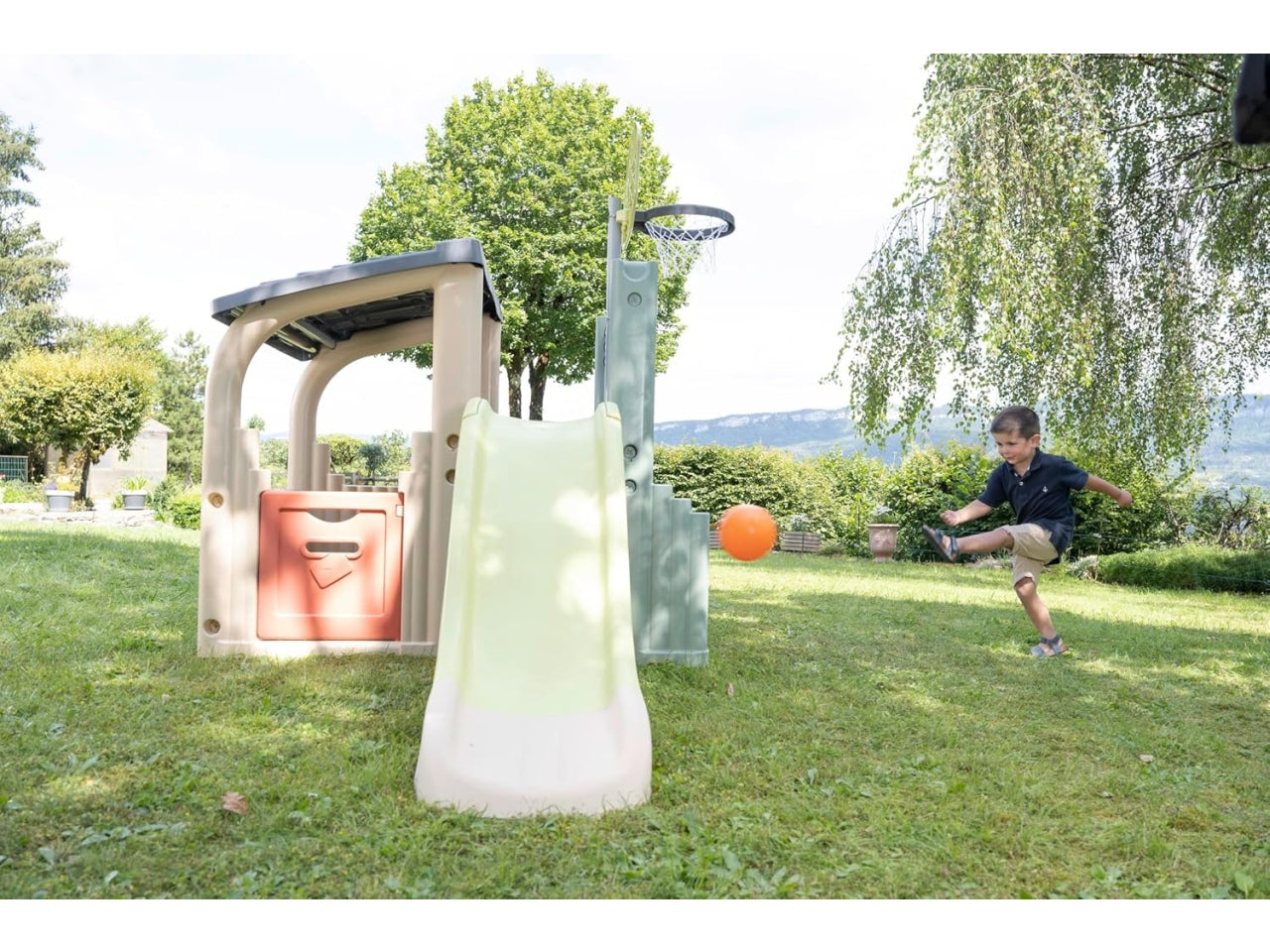 Multiplay s. life fun casa con centro di arrampicata e basket