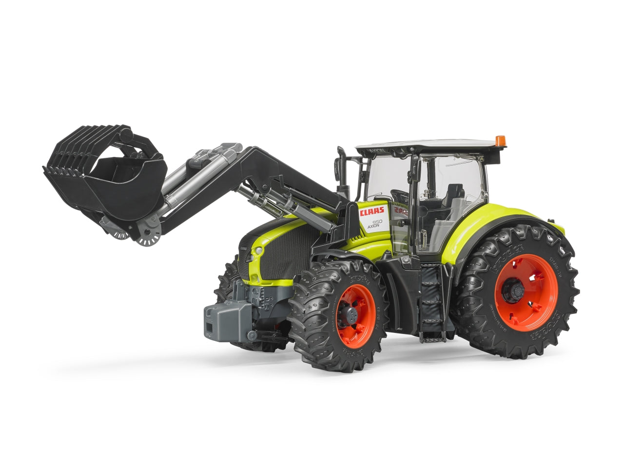 Trattore claas axion 950 con benna