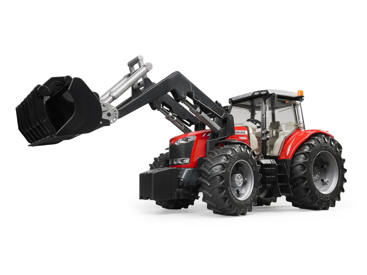 Trattore massey ferguson 7600 con benna
